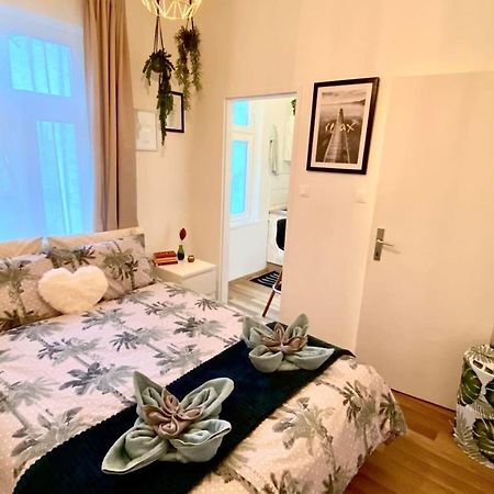 Amazonian Jungle Apartment In Wina Bagian luar foto