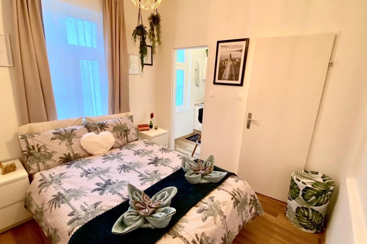 Amazonian Jungle Apartment In Wina Bagian luar foto