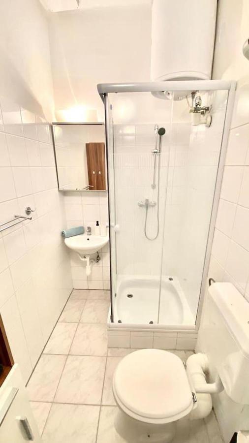 Amazonian Jungle Apartment In Wina Bagian luar foto